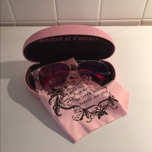 Juicy Couture Accessories - Juicy Couture Aviators Juicy Couture Accessories - Juicy Couture Aviators