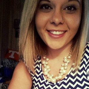 Meet your Posher, Kaitlin