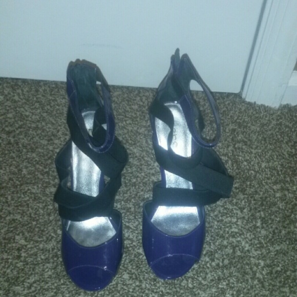 Bebe heels - Picture 2 of 2