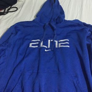 Boys Nike Thermafit hoodie