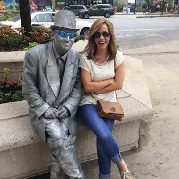 Meet your Posher, Emily - Picture 1 of 1