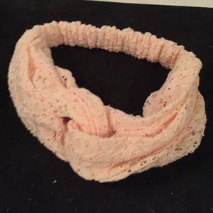 Tillys twisted headband