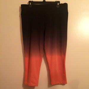 Nike Dry Fit Capri Leggings! NWOT!!