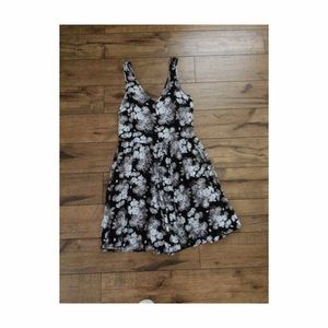 Black/grey floral dress