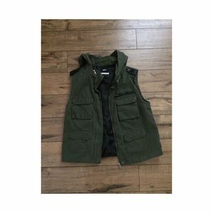 Military style vest