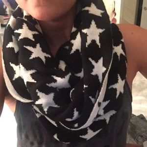 Black/White Stars Infinity Scarf
