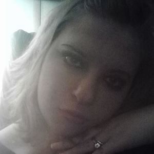 Meet your Posher, Dannielle