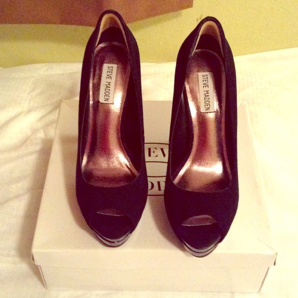 Steve Madden Shoes - Steve Madden suede spike heels size 8 1/2