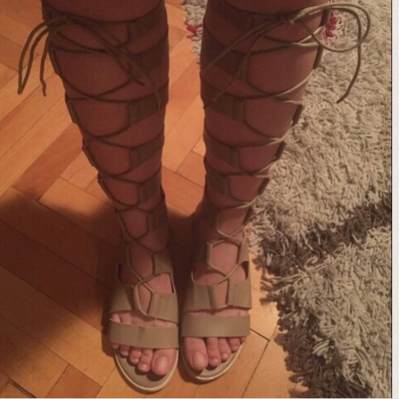 Shoes - Lace up gladiators