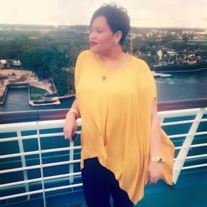 Meet your Posher, Axelle