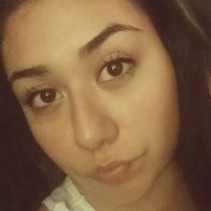 Meet your Posher, Marissa