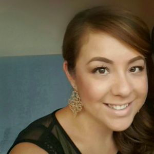Meet your Posher, Vanessa
