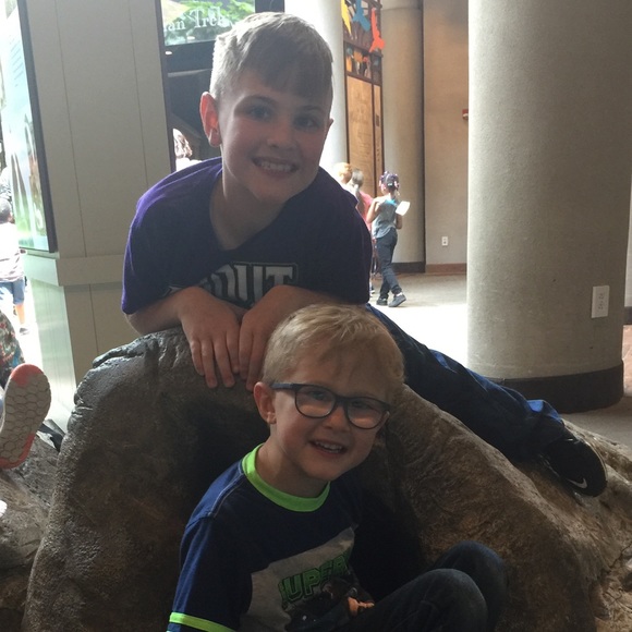 Meet your Posher, Emily - Picture 5 of 5