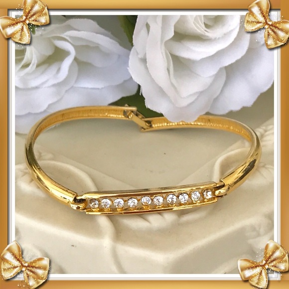 Jewelry - 🌺🌴🌺 BRACELET & EARRINGS 🌺🌴🌺