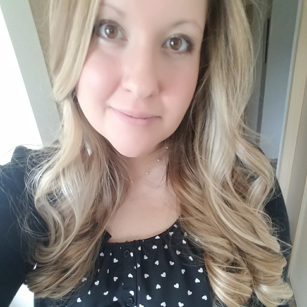 Meet your Posher, Nicole