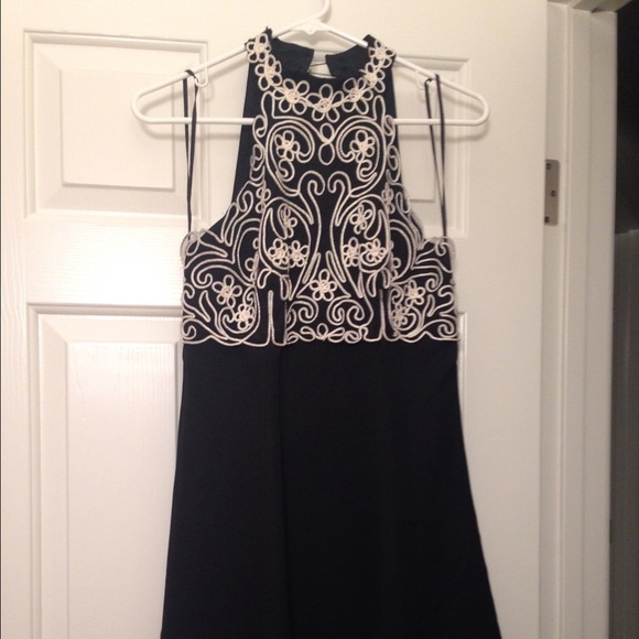 SOLD-----Black cocktail dress - Picture 1 of 3