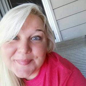 Meet your Posher, Candice