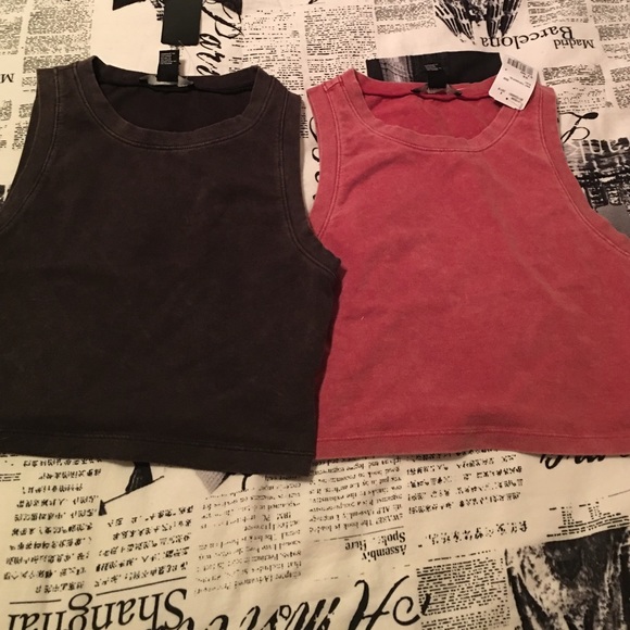 Black And Rust Crop Top