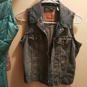 Denium vest