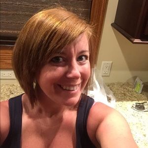 Meet your Posher, Melissa