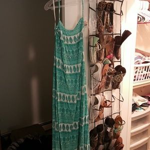 Flowy maxi dress