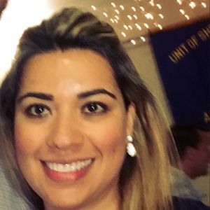 Meet your Posher, Daniela