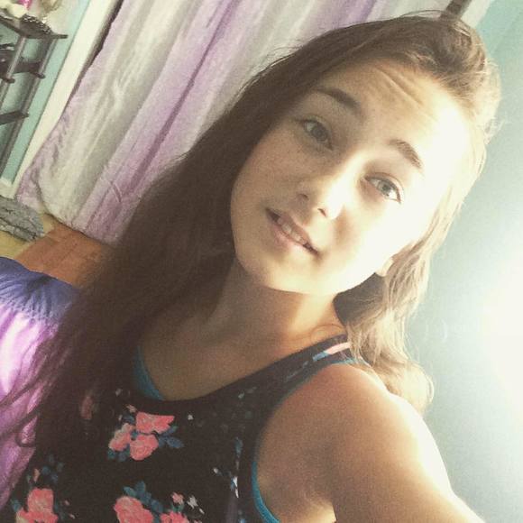 Meet your Posher, Hailey - Picture 1 of 1