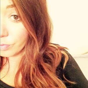 Meet your Posher, Alicia