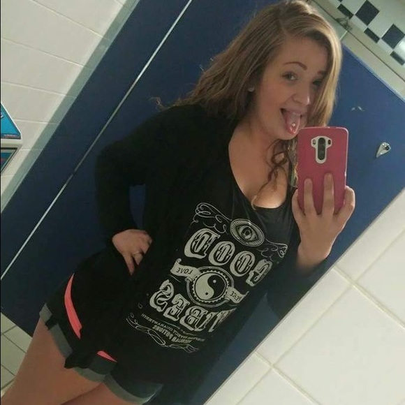 MEET YOUR SELLER/BUYER - Picture 4 of 4