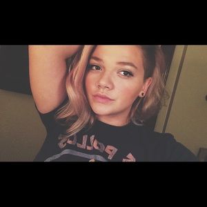 Meet your Posher, Savanna