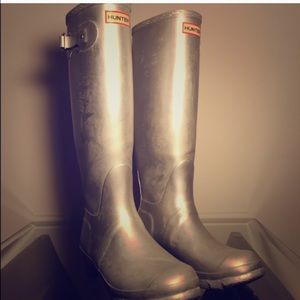 Tall Hunter Rain Boots Size 7
