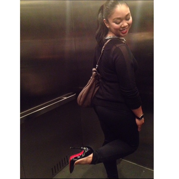 Meet your posher, Evita! - Picture 2 of 4