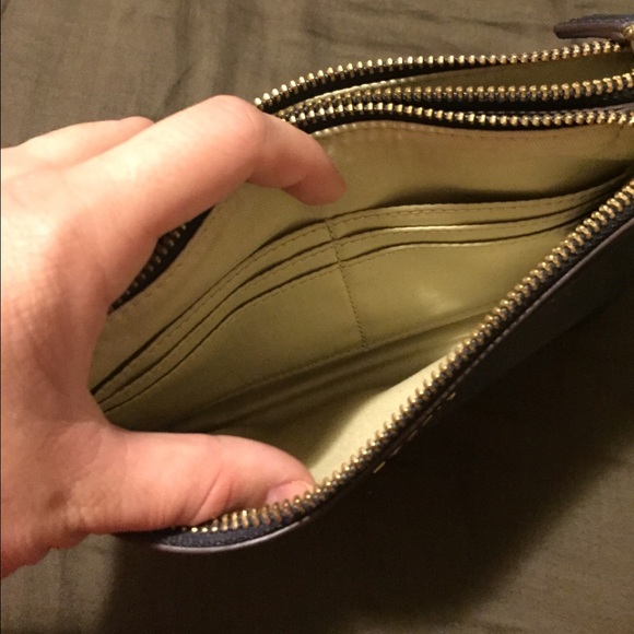 Blue Fossil Purse - Picture 2 of 3