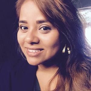 Meet your Posher, Rosalinda