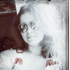 Meet your Posher, Bobbi