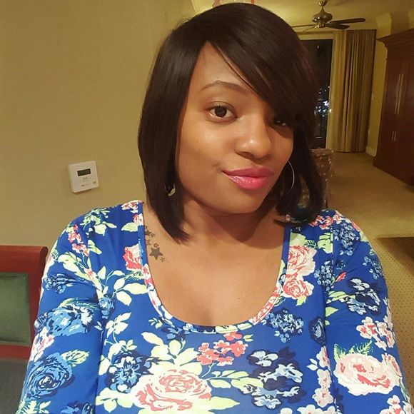 Meet your Posher, Tiffany