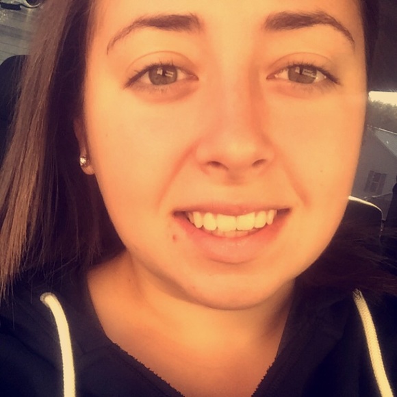 Meet your Posher, Rochelle