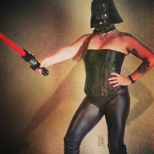 Meet your Posher, Deanna