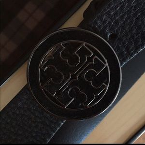 AUTHENTIC TORY BURCH BELT