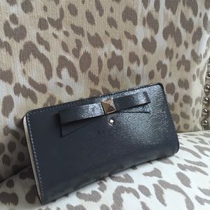Kate Spade Grey Bow Wallet