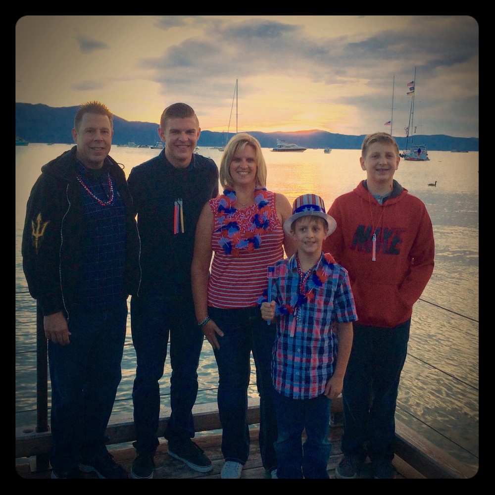 Meet your Posher, Carey