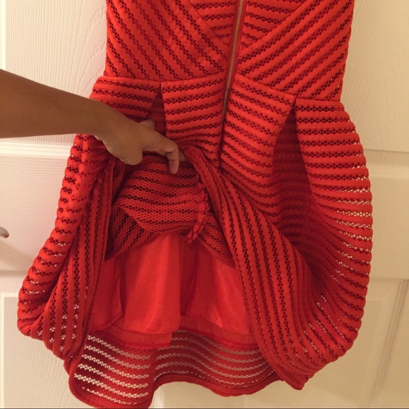 Red Dress - Picture 2 of 4
