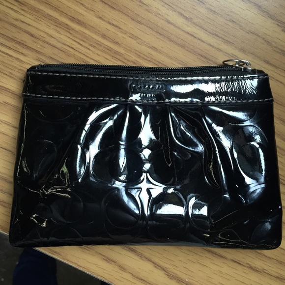 Authentic Patent Leather Coach Clutch - Picture 1 of 2