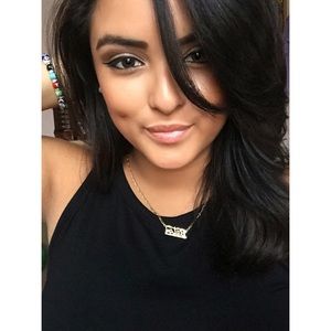 Meet your Posher, Betsy