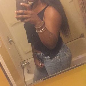 Meet your Posher, Damilola