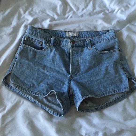 American apparel denim shorts🙏🏻