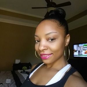 Meet your Posher, Christen