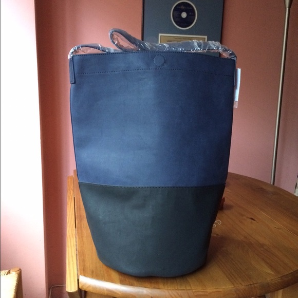 Free People Handbags - Free People Bucket Bag