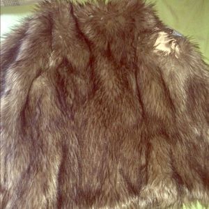 M- fur vest / no sleeves