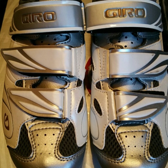 WOMEN'S BICYCLE SHOES